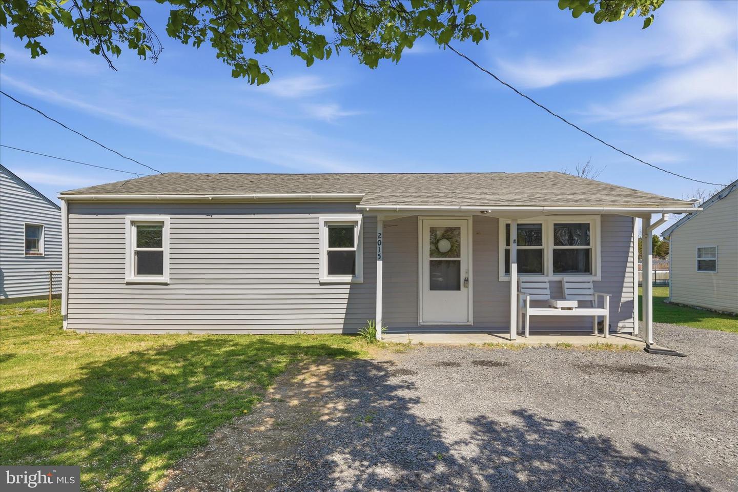 2015 Senseny Road, Winchester