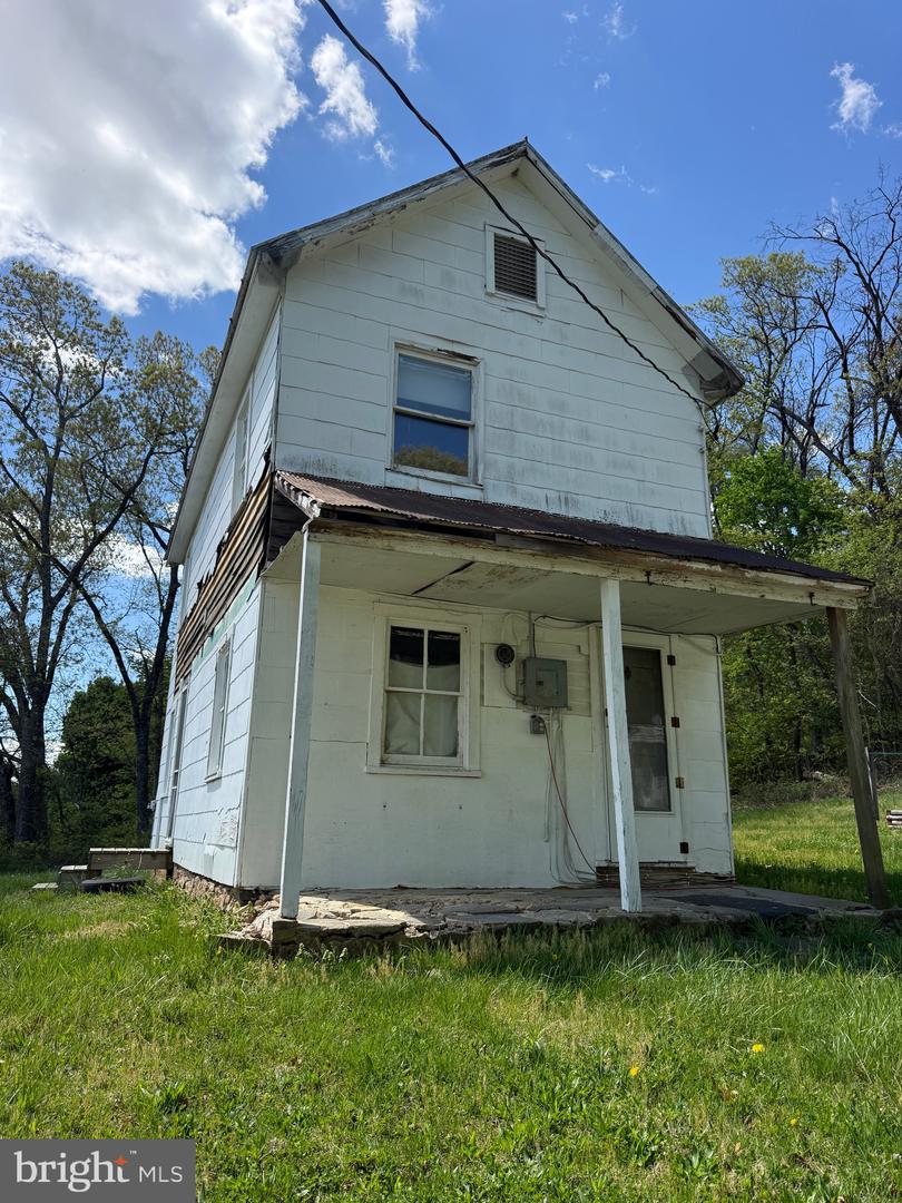 557 Frog Hollow Road, Winchester