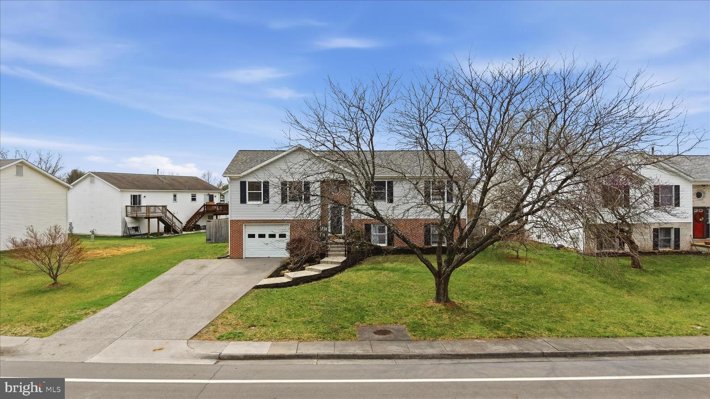 203 Ivory Drive, Stephens City
