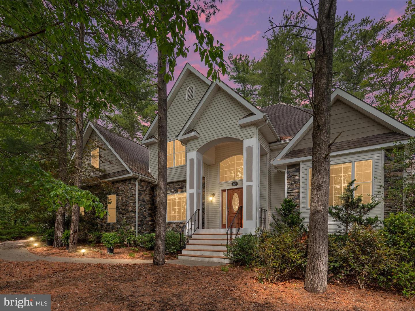 228 Sunset Circle, Cross Junction