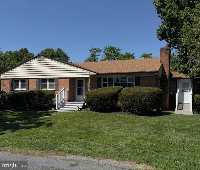 134 Country Club Cir