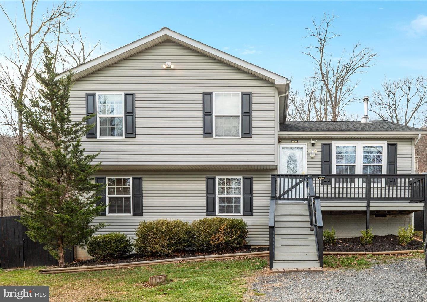 109 Huron Trail, Winchester