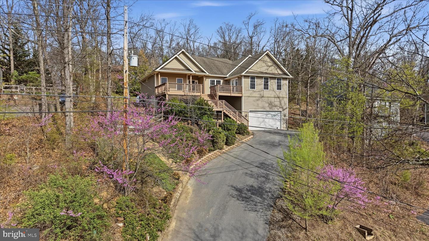 634 Lakeview Drive, Cross Junction