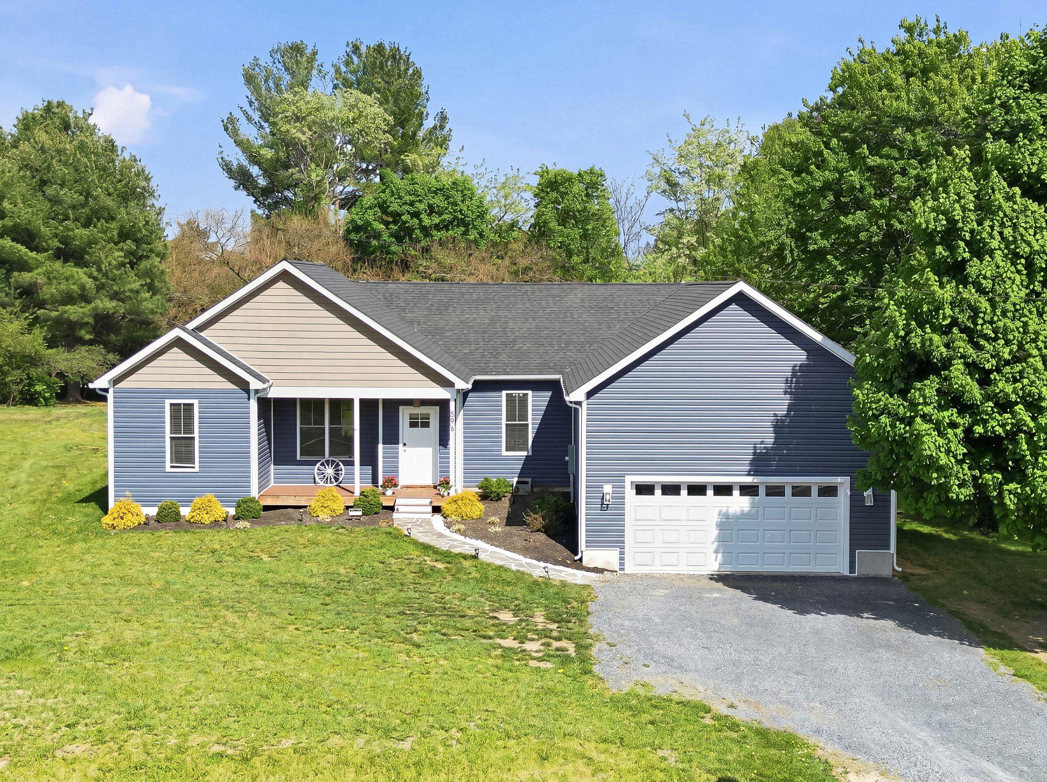 596 Welltown Road, Winchester