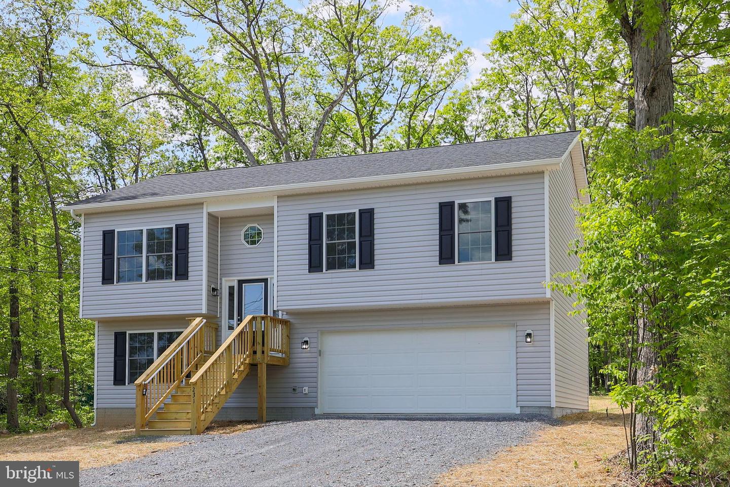 231 Winchester Drive, Winchester