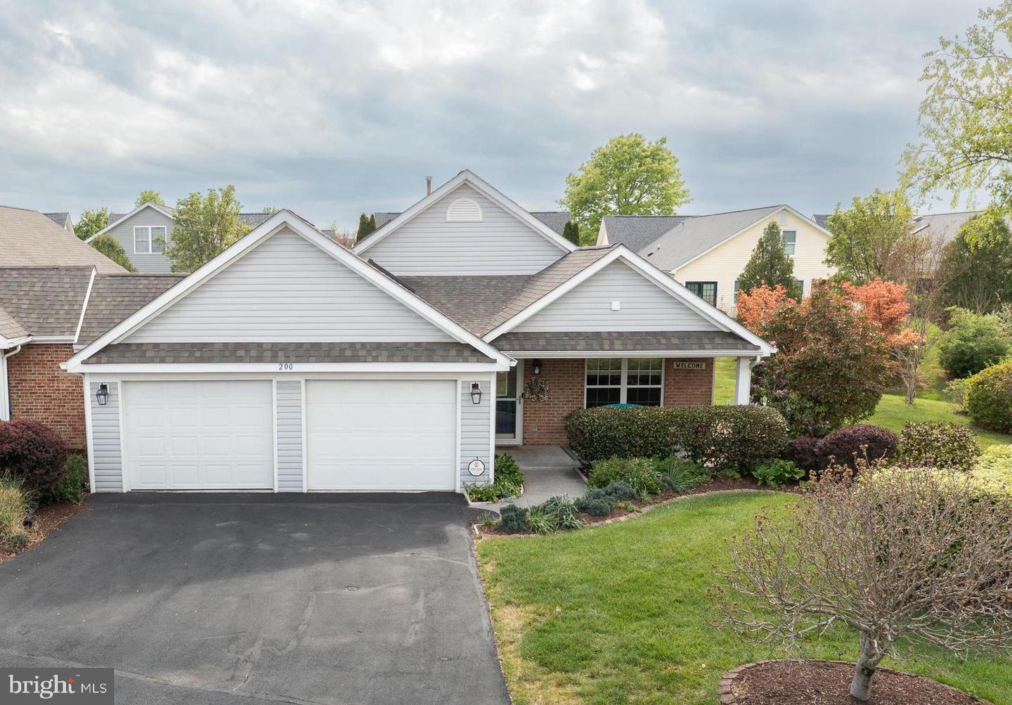 200 Crestwood Lane, Winchester