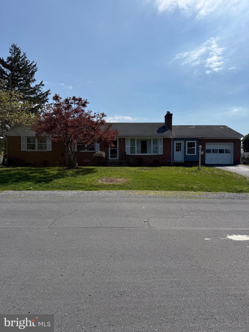 131 Country Club Circle