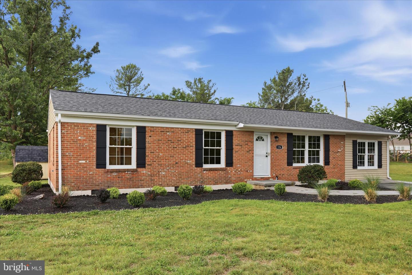126 Meadowbrook, Stephens City