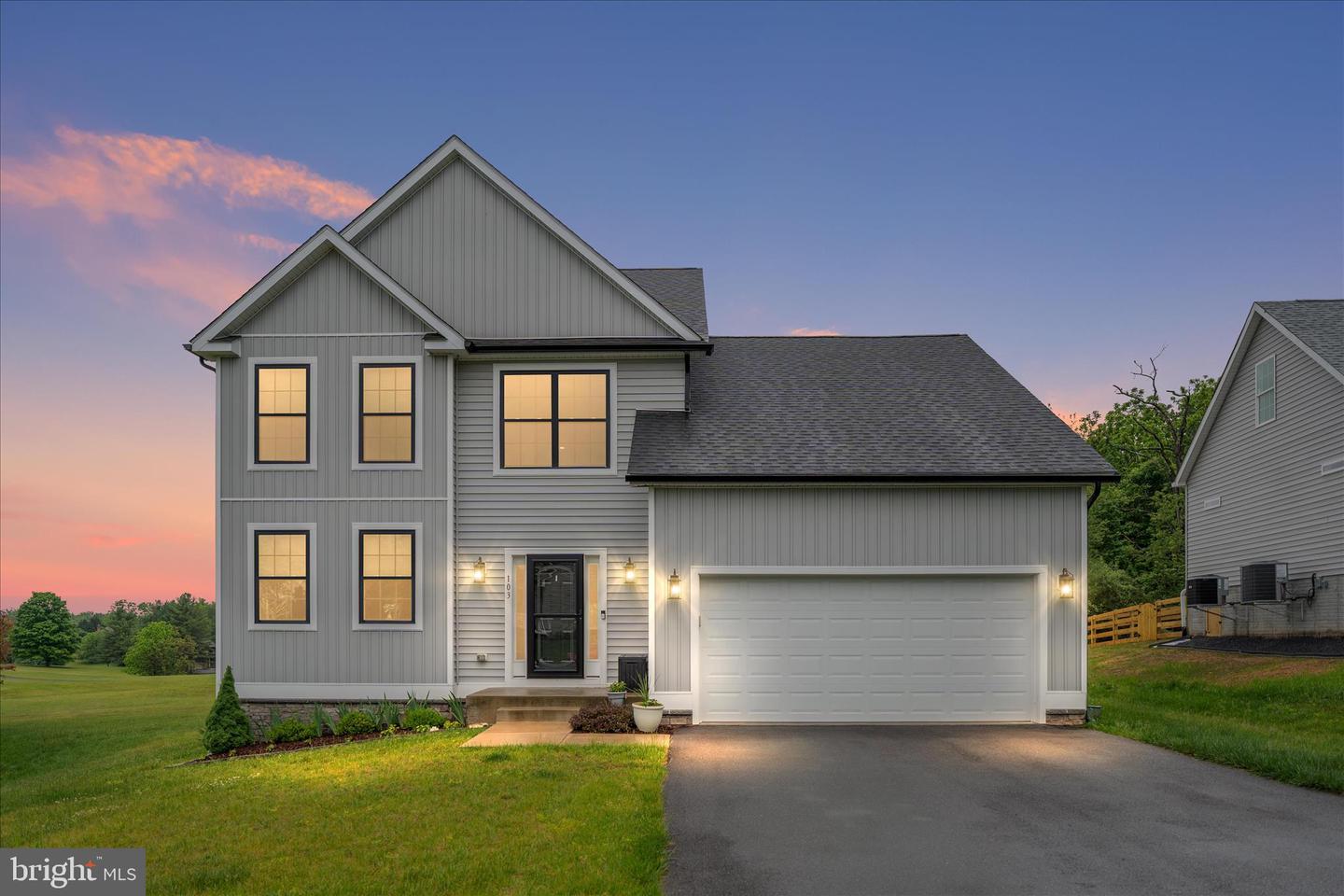 103 Fairway Circle, Cross Junction