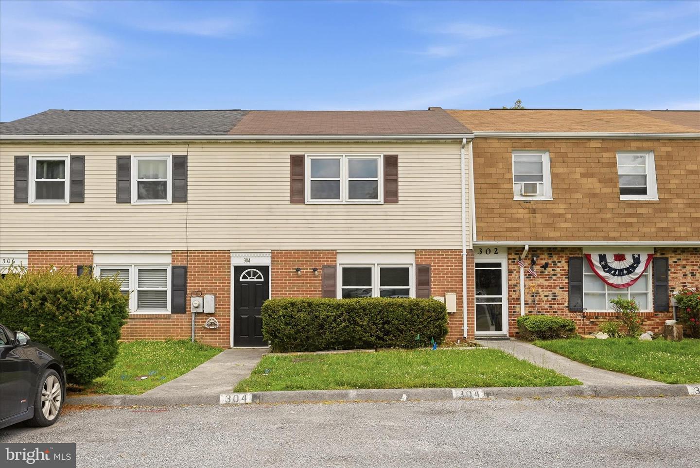 304 Ash Hollow Drive