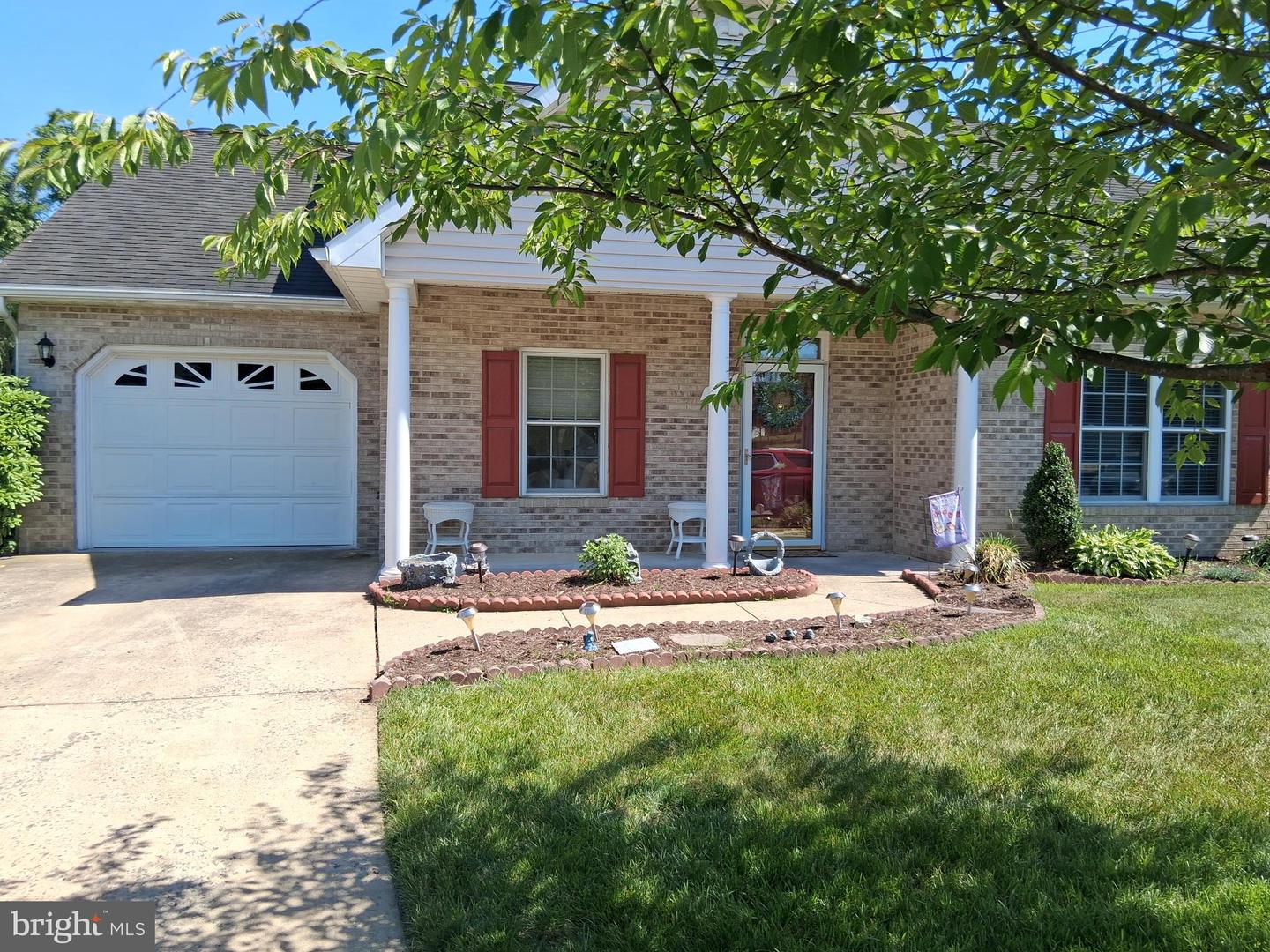 307 Lynn Drive
