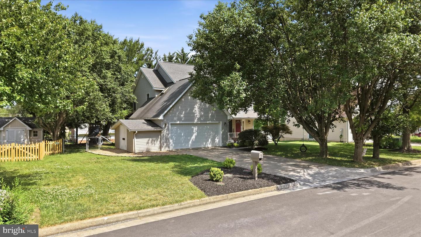 102 Clevenger Court