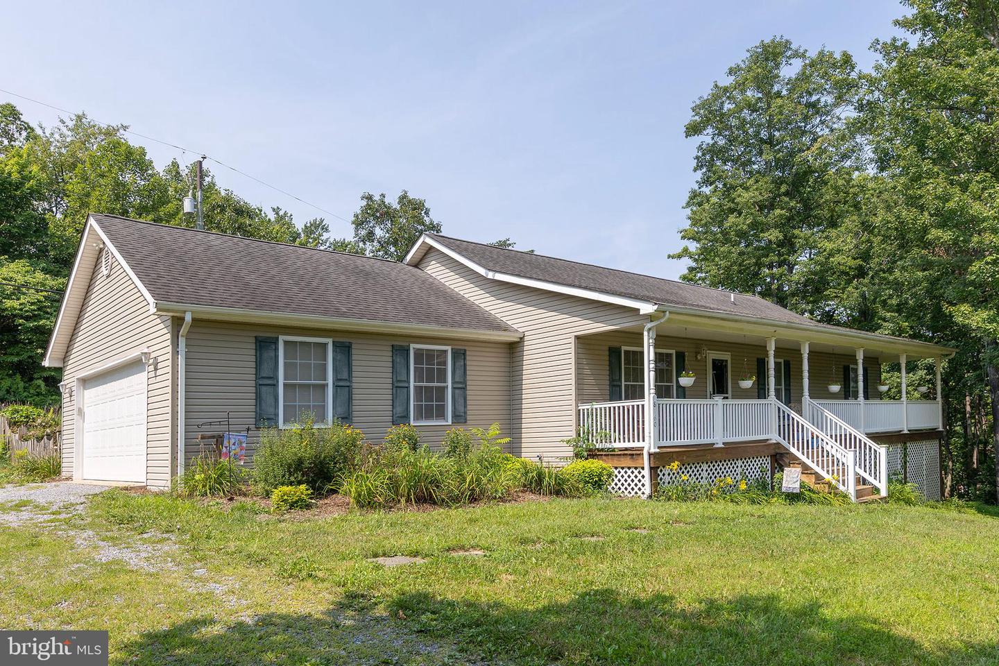 8160 Northwestern Pike