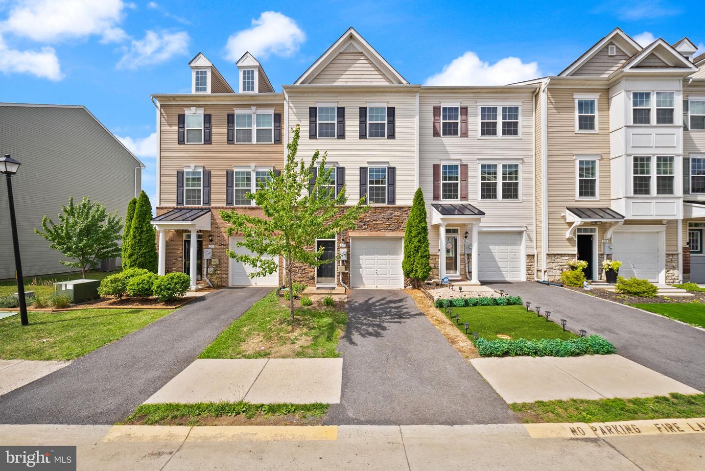 241 Schramm Loop