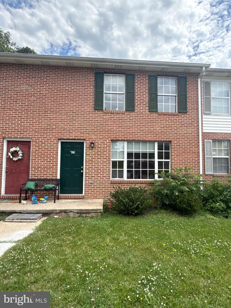 215 Buckingham Drive