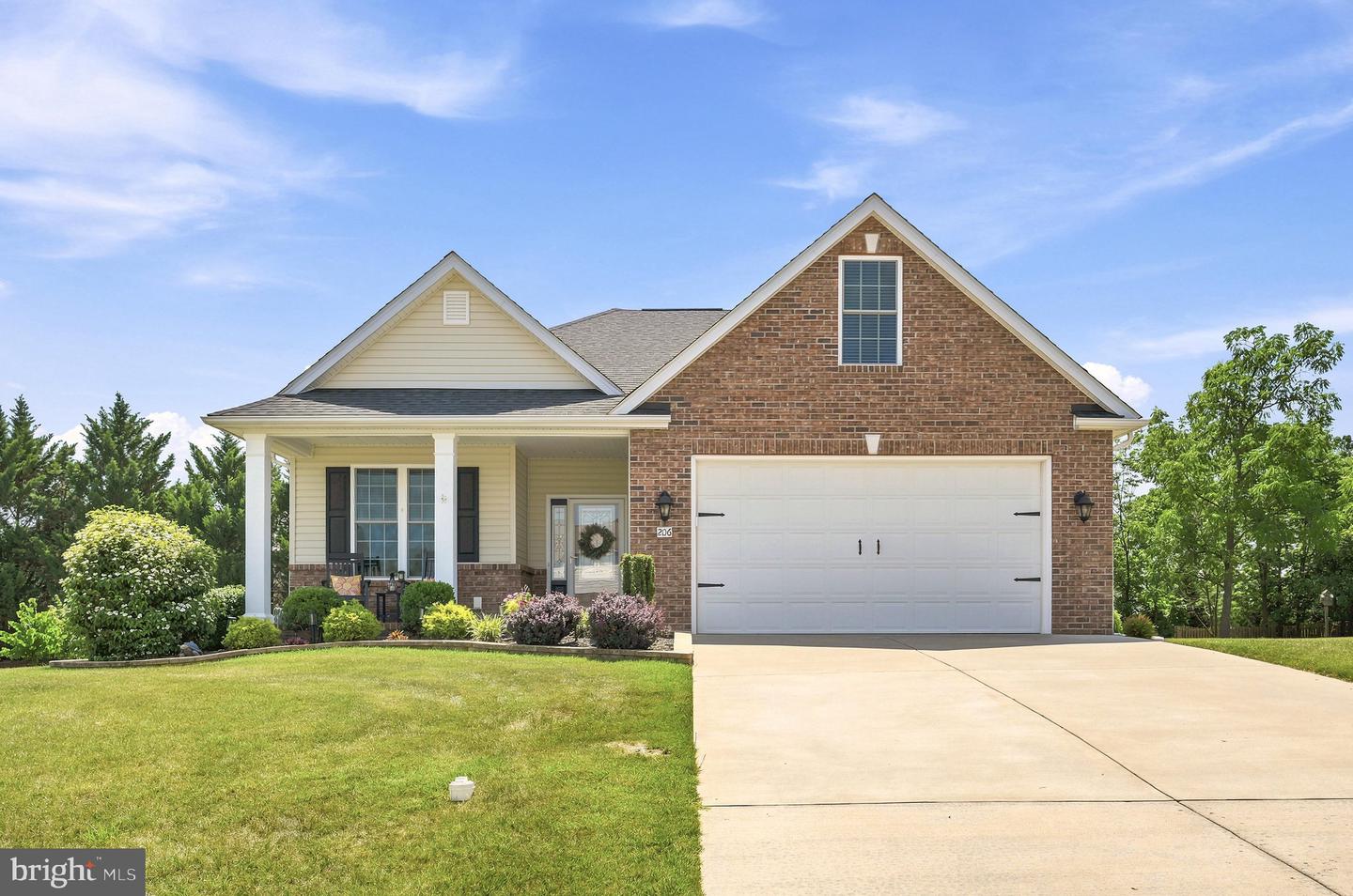 206 Ivy Hill Court