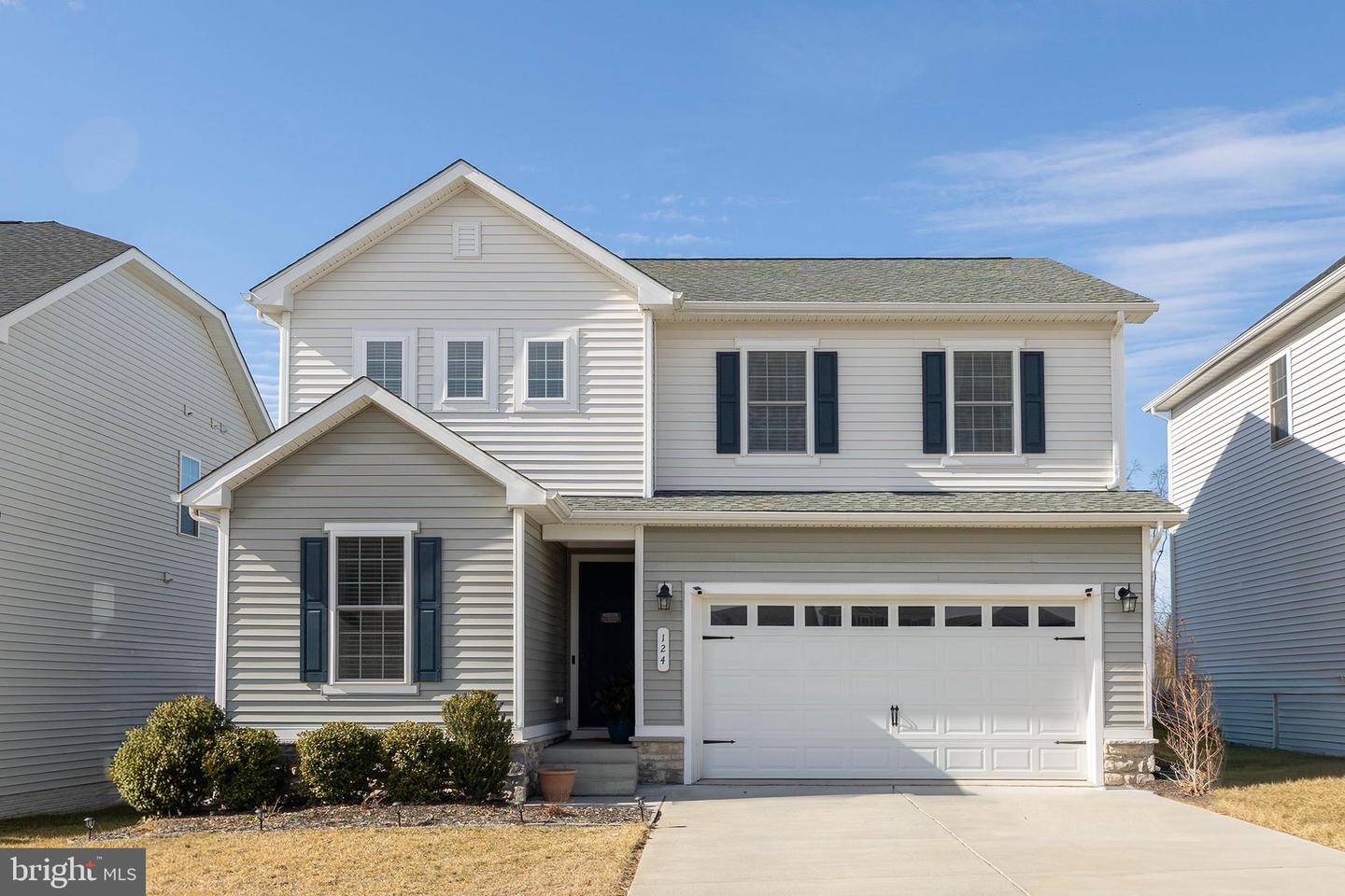 124 Lenore Lane
