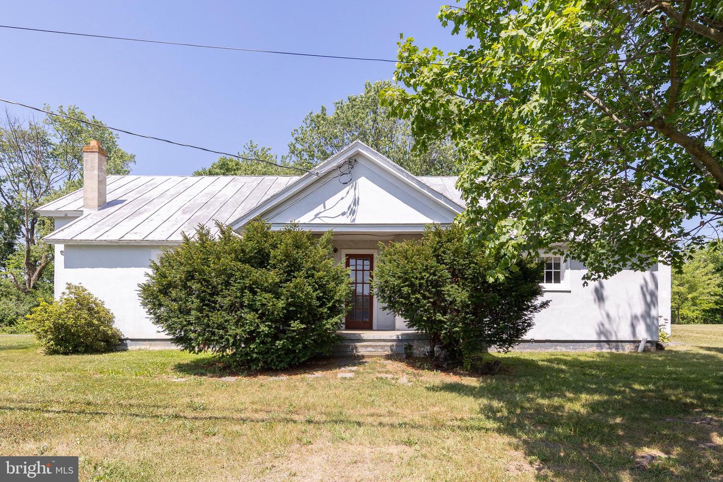 751 Old Charles Town Rd