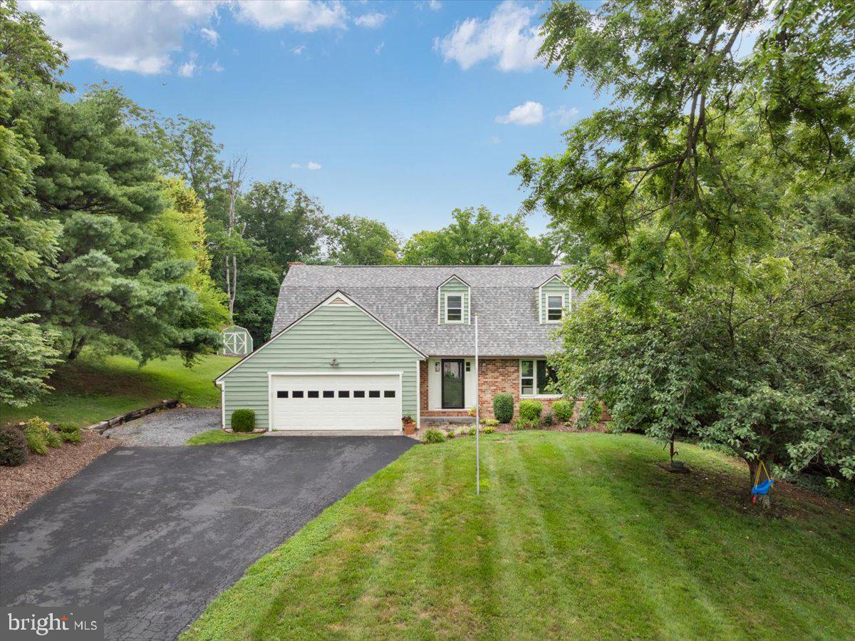 180 Quaker Lane