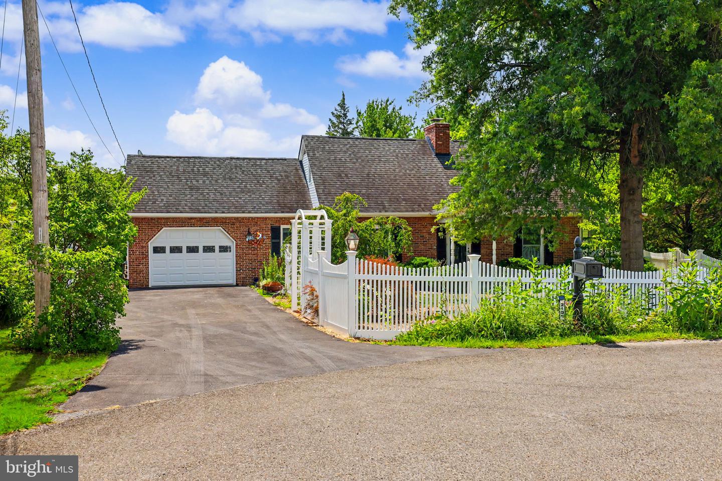 2105 Shawn Drive