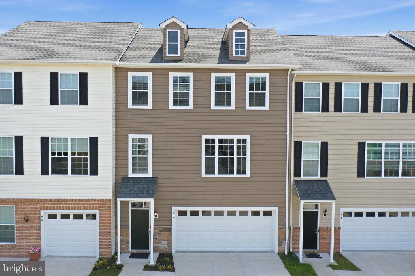 126 Brockham Court