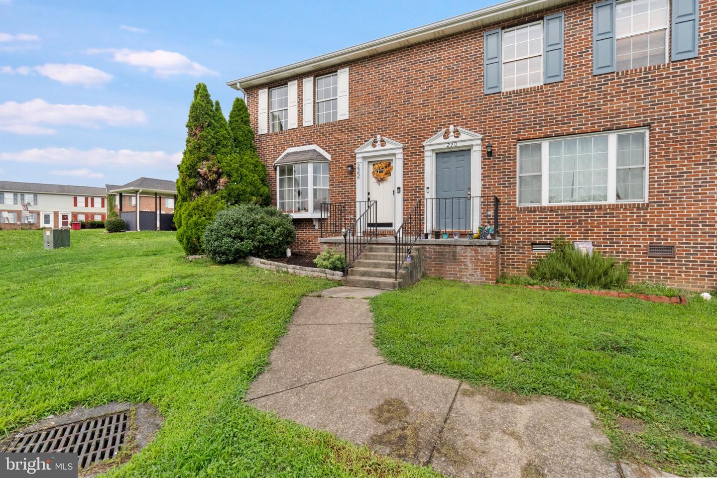 222 Parkside Drive