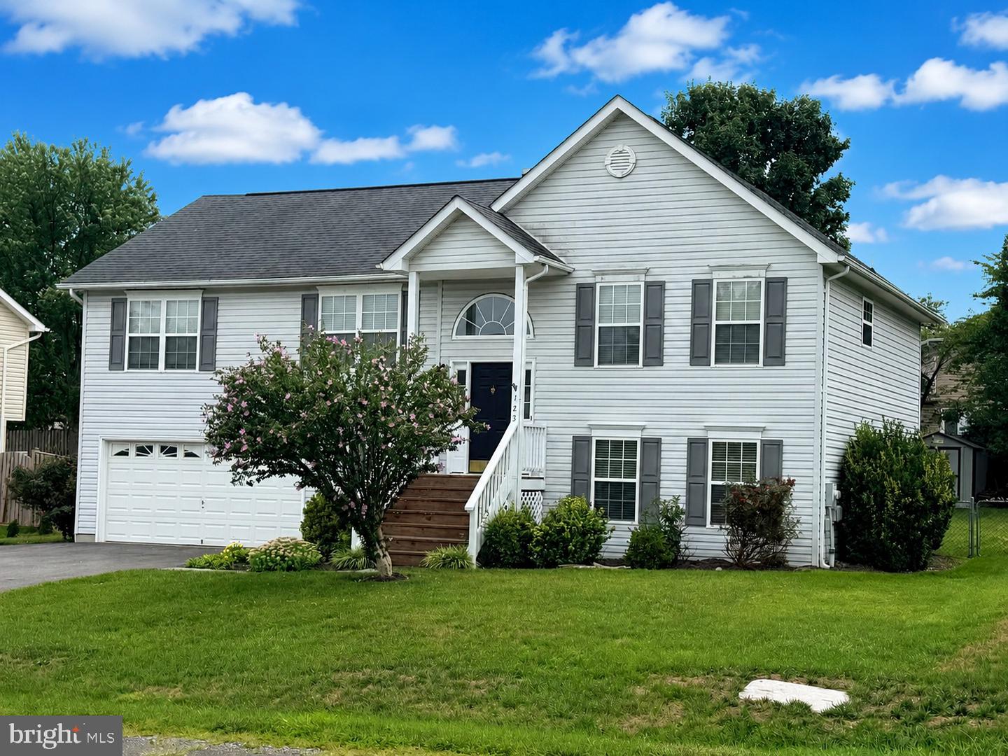 123 Fairfax Drive