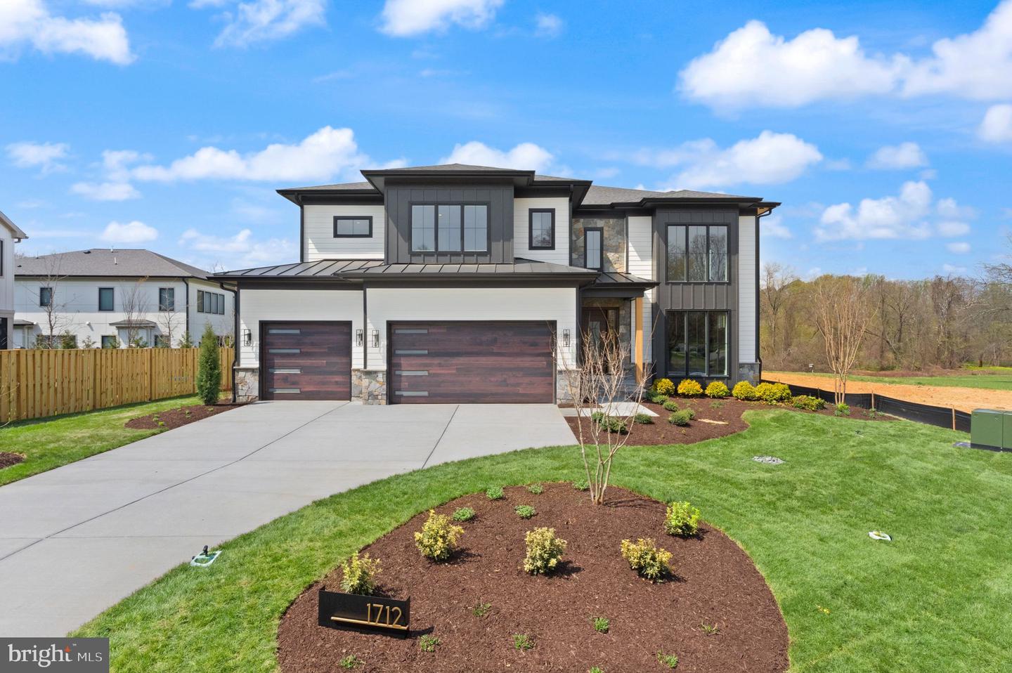 1712 Dalewood Place, Mclean