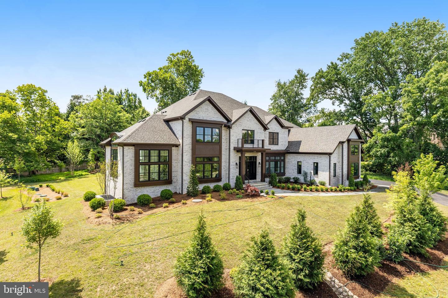 1339 Beulah Road, Vienna