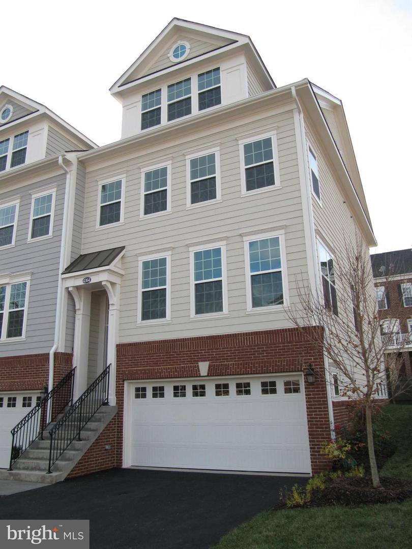 4364 High Oak Lane, Fairfax