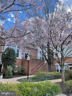 7029 Haycock Road #409, Falls Church