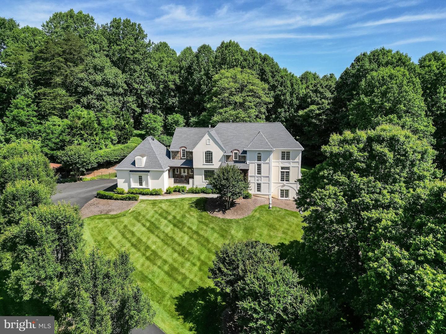 1404 Wynhurst Lane, Vienna