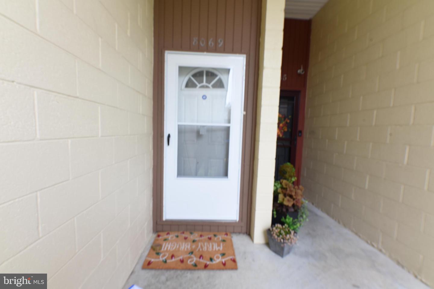 8069 Pantano Place #9, Alexandria
