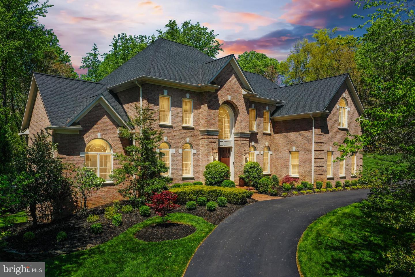 11116 Stuart Mill Road, Oakton