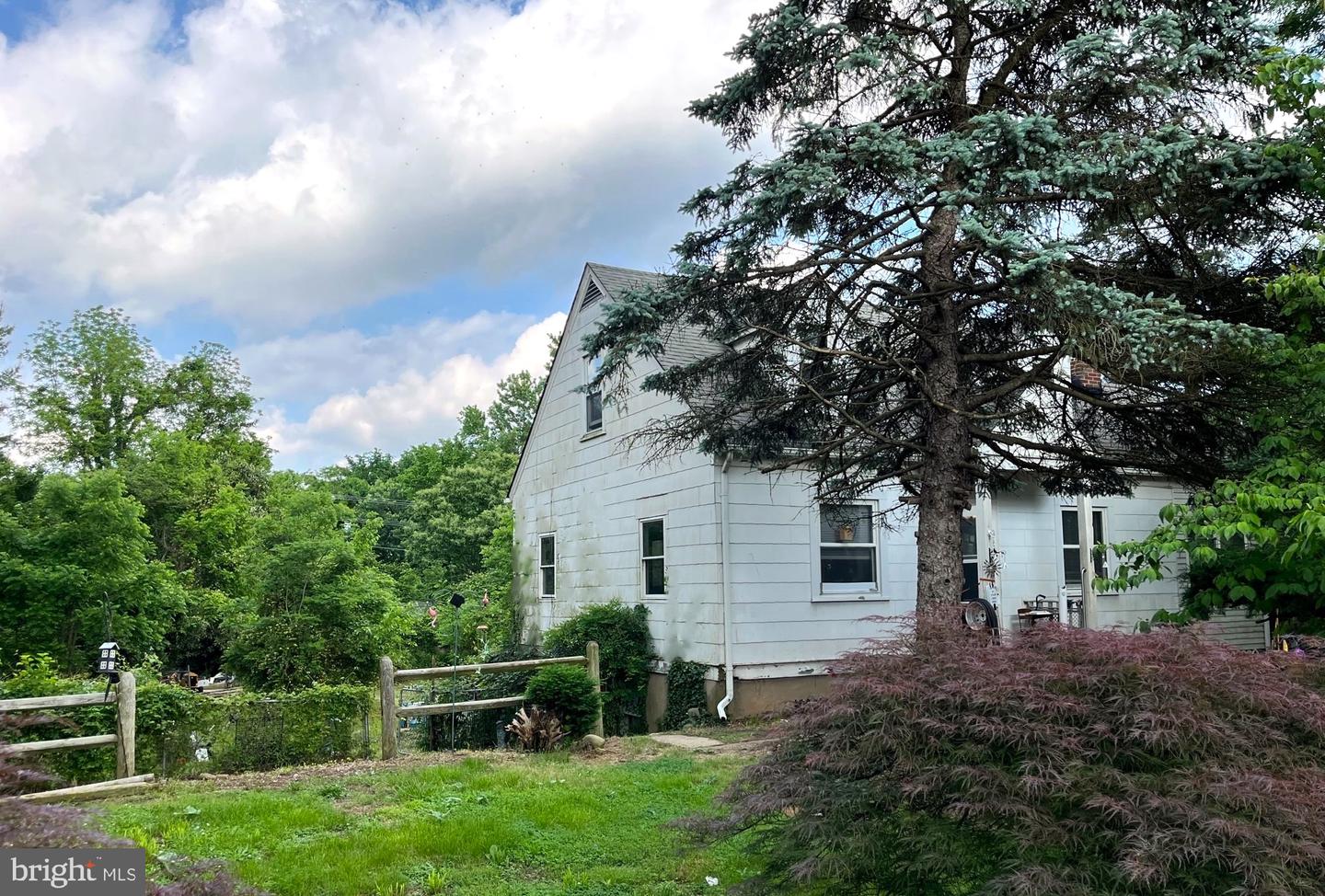 8621 Woodlawn Court, Alexandria