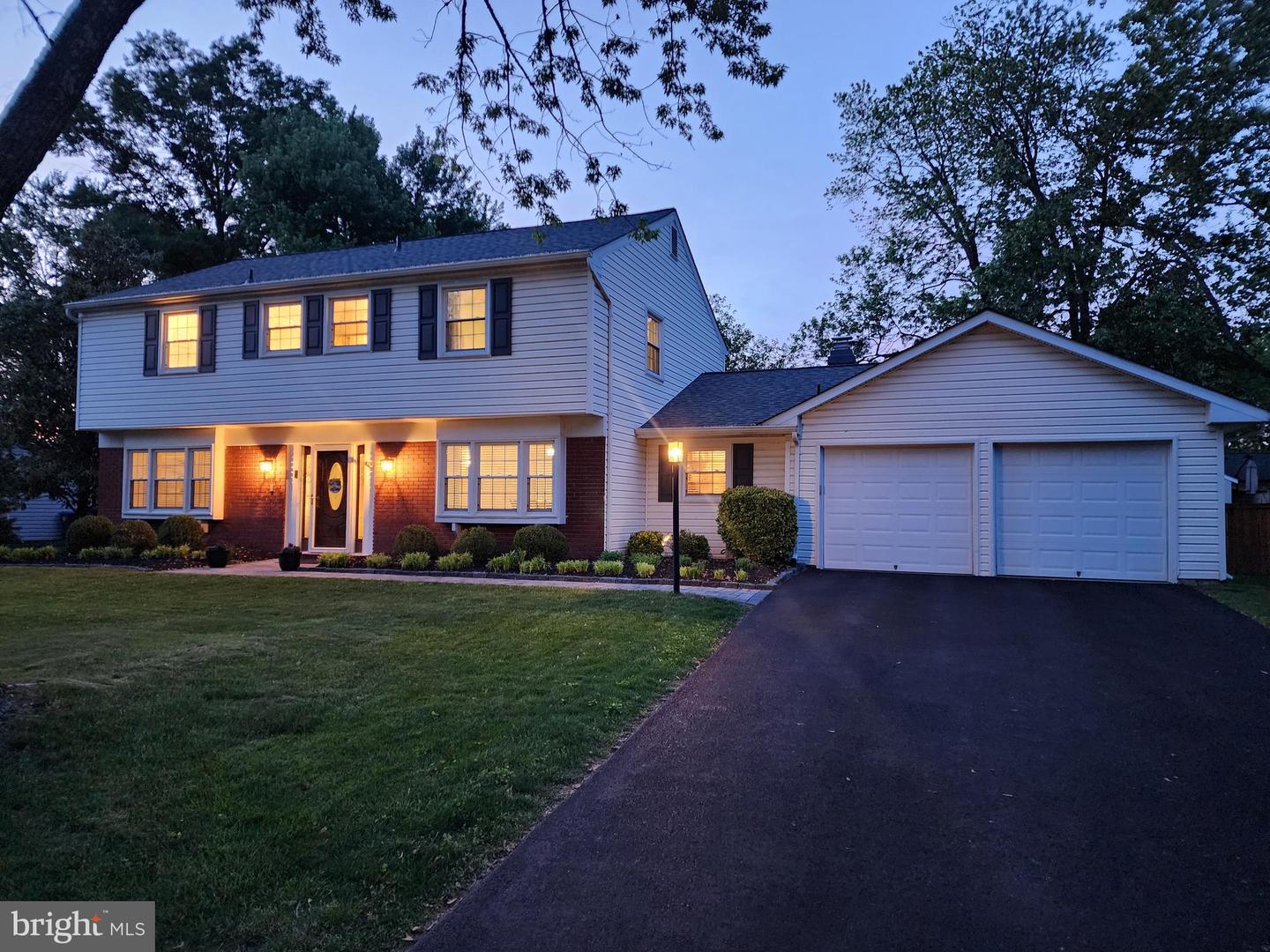4350 Majestic Lane, Fairfax