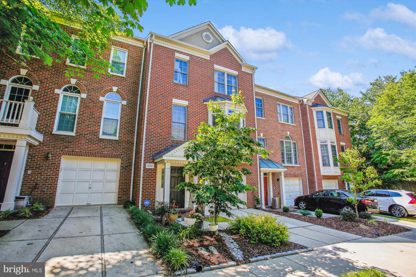4024 Heatherstone Court, Fairfax