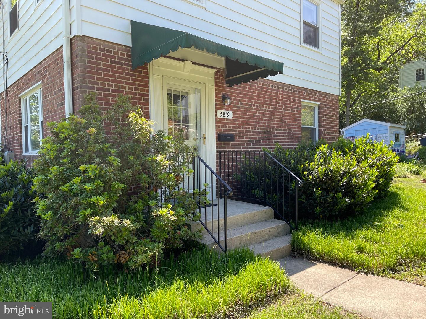 5819 Biscayne Drive, Alexandria