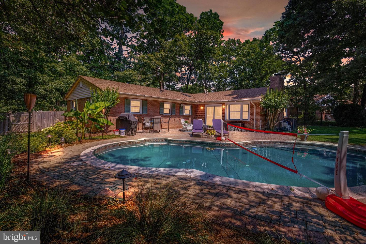 7057 Barbara Road, Alexandria