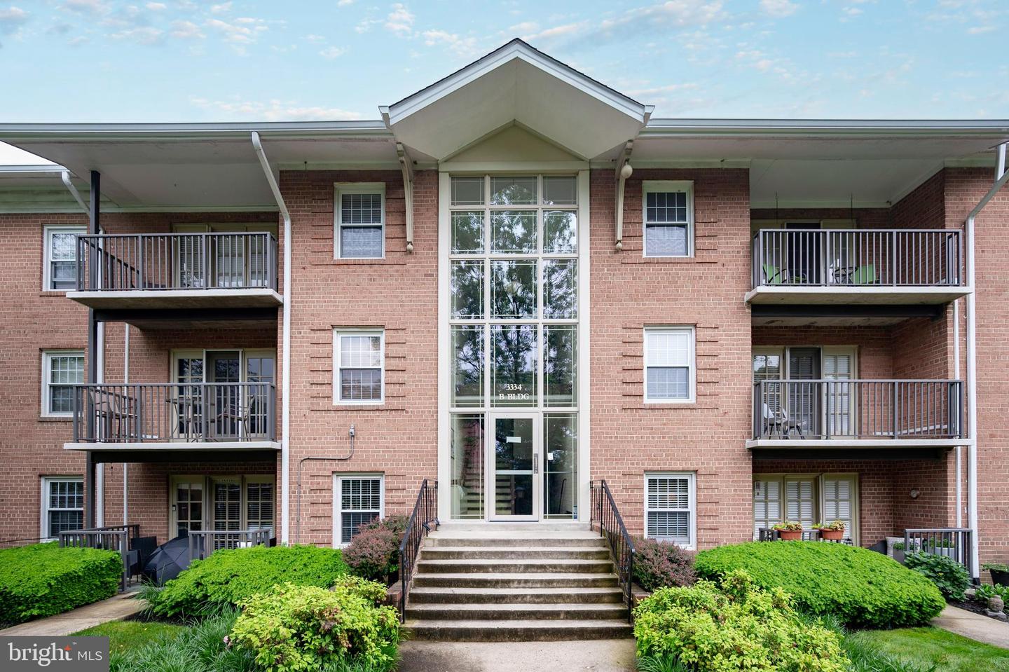3334 Spring Lane #b-42, Falls Church