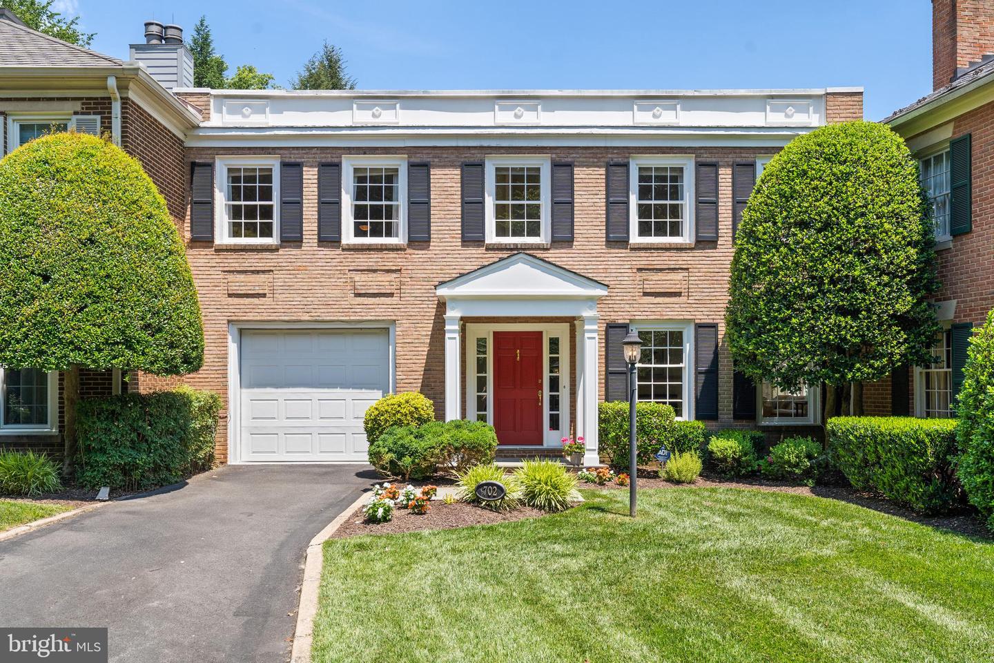 702 Blueberry Hill Road, Mclean