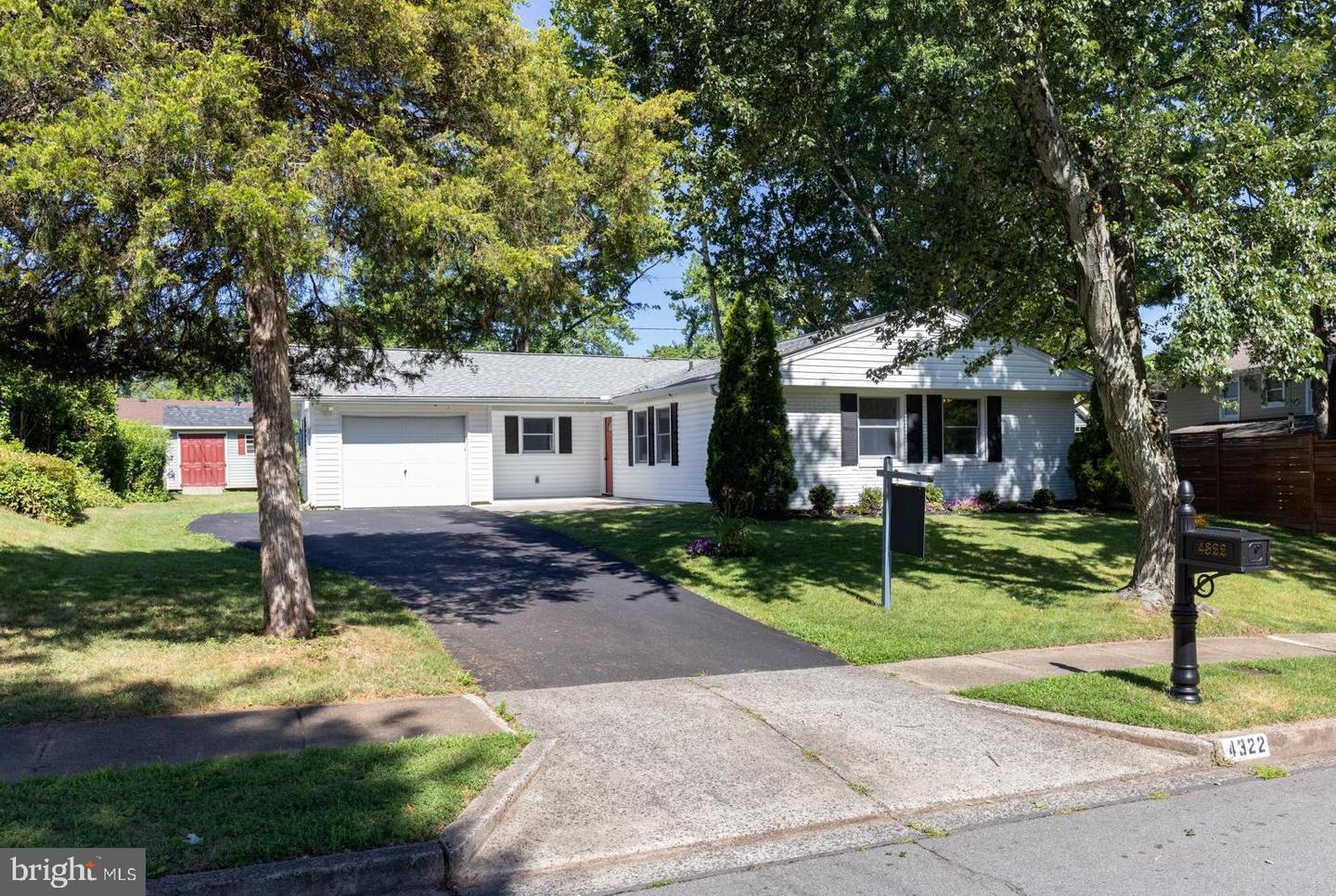 4322 Moylan Lane, Fairfax