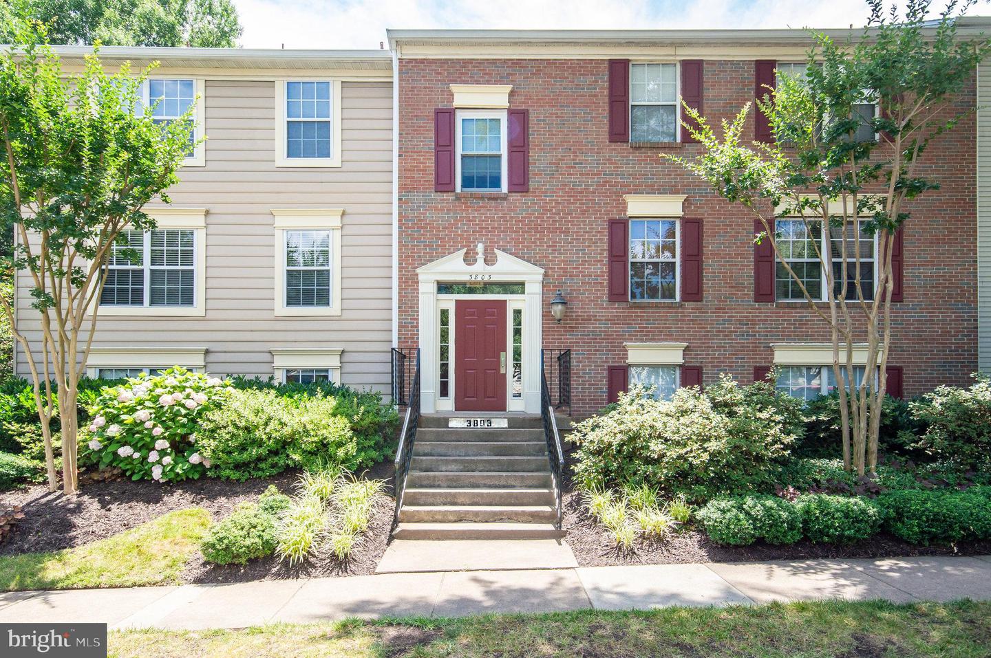 3803 Green Ridge Court ##101, Fairfax