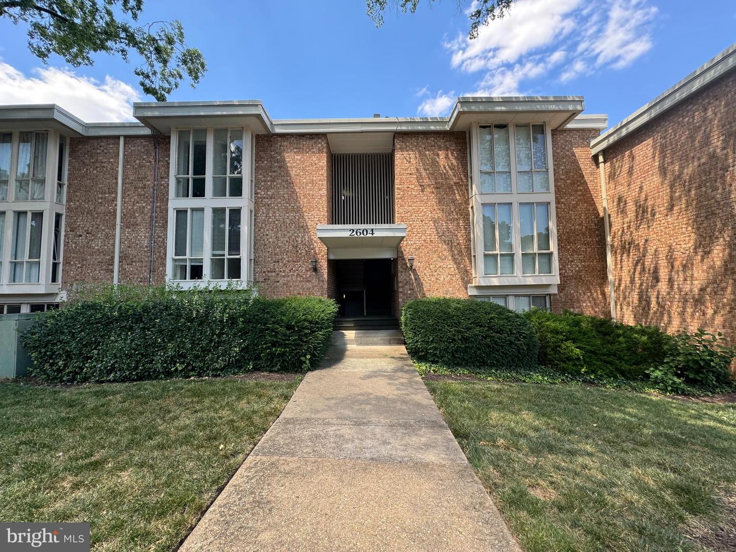 2604 Indian Drive #61, Alexandria
