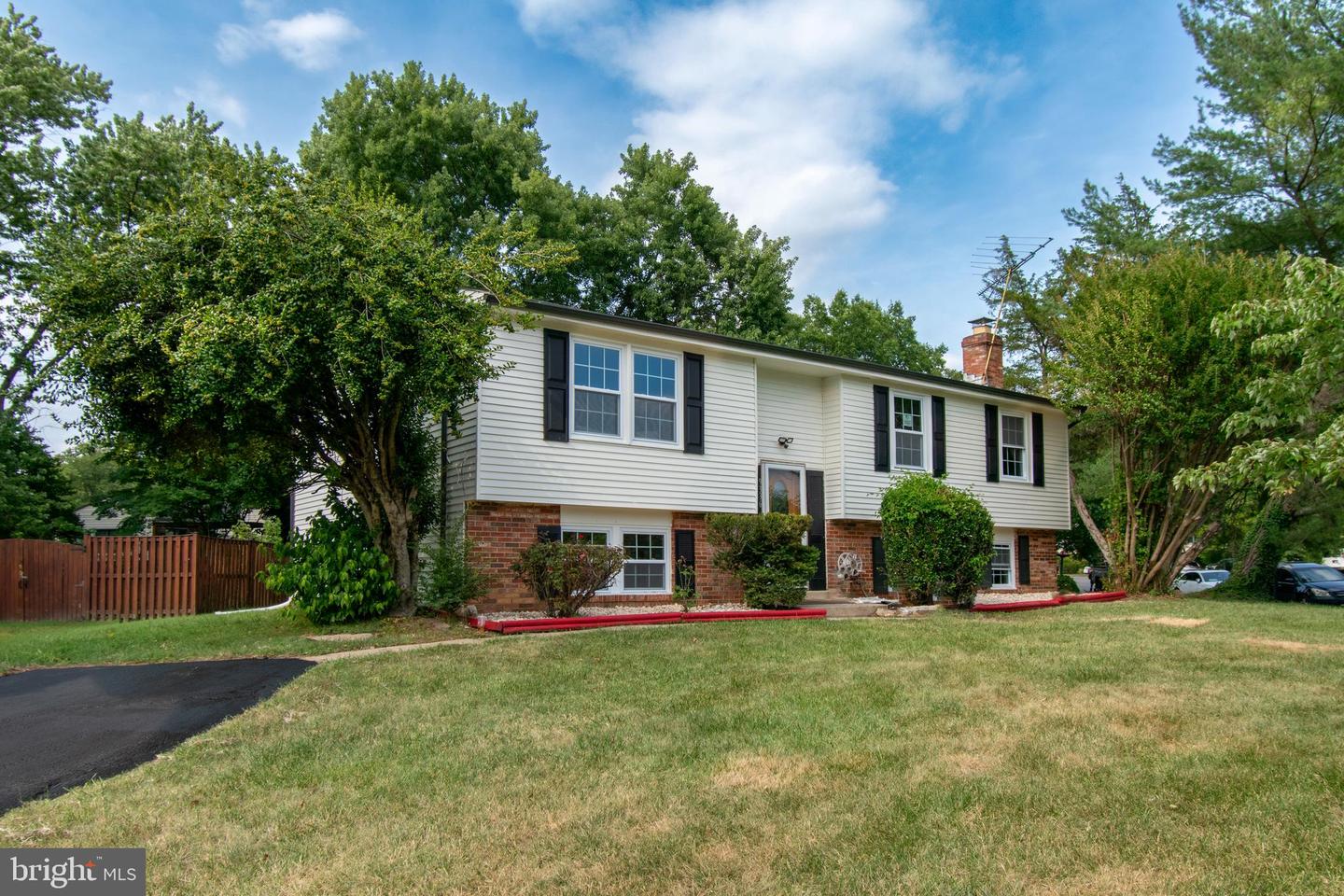 9336 Burke Road, Burke