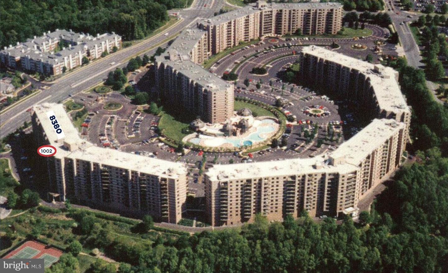 8380 Greensboro #1002, Mclean