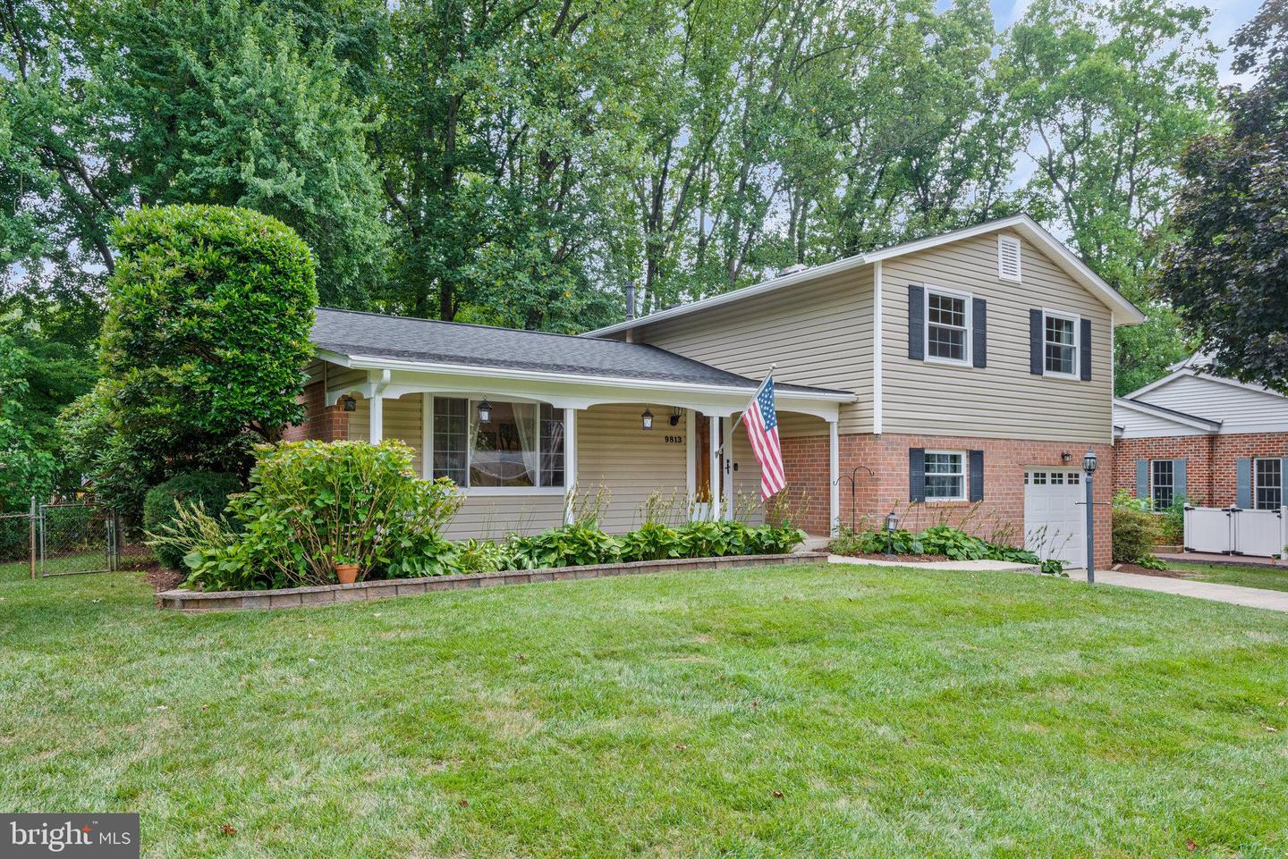 9813 Covent Court, Fairfax