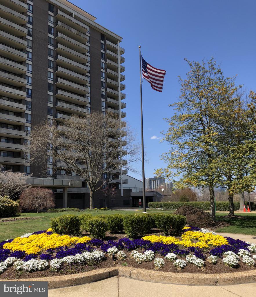 1800 Old Meadow #410, Mclean