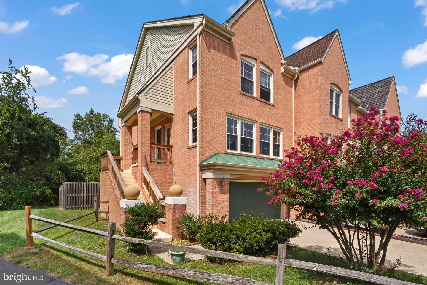14385 Uniform Drive, Centreville