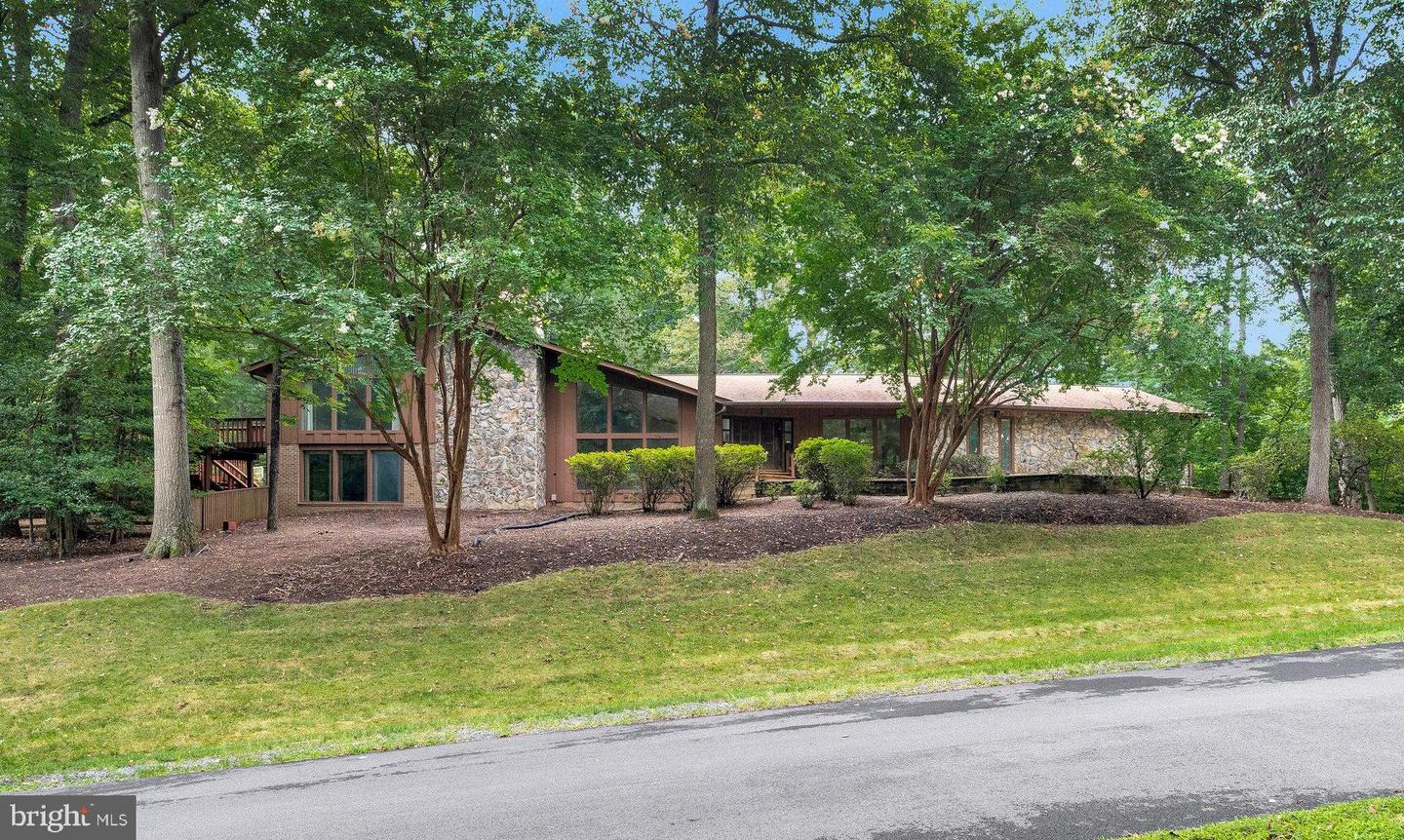 2323 Sawdust Road, Vienna